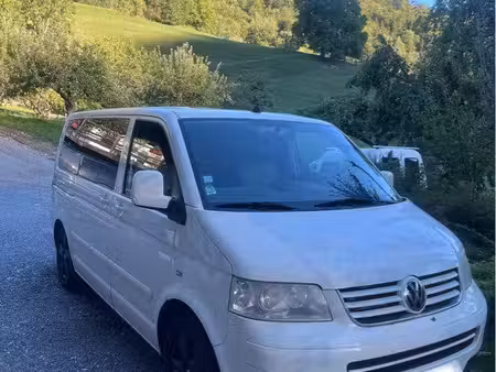 Volkswagen Transporter T5 2.5 TDI 174