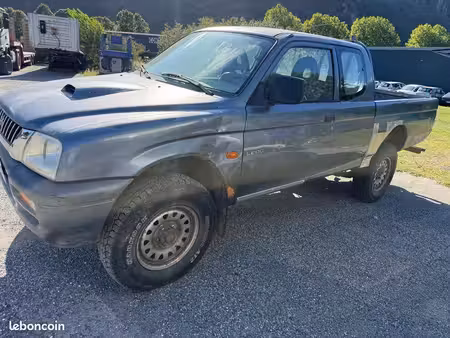 Mitsubishi L200 2.5