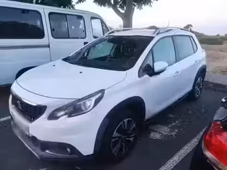 Peugeot 2008 1.6 HDi 120 Allure