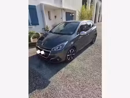 Peugeot 208 1.5 BlueHDi 100 Tech Edition