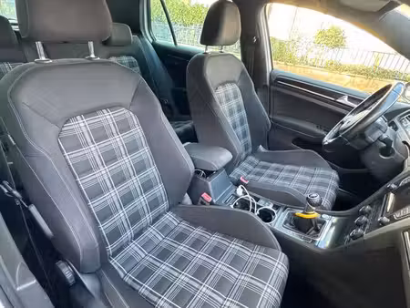 Volkswagen Golf GTD 2.0 TDI 184