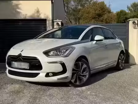 DS 5 2.0 HDi 160 So Chic