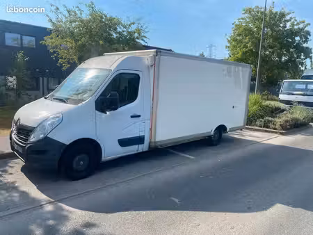 Renault Master 2.3 dCi 135