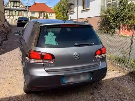 Volkswagen Golf 2.0 TDI 140