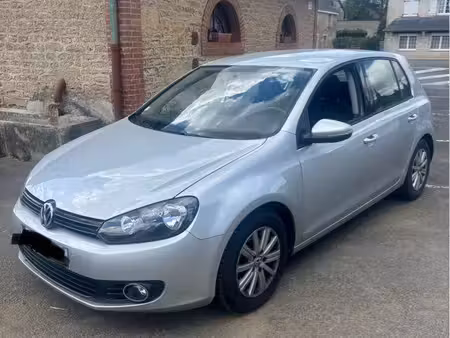 Volkswagen Golf 1.6 TDI 105