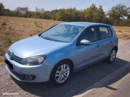 Volkswagen Golf 1.6 TDI 105