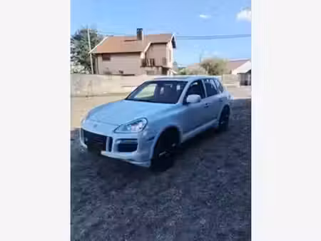 Porsche Cayenne Turbo V8 4.8 500 4x4