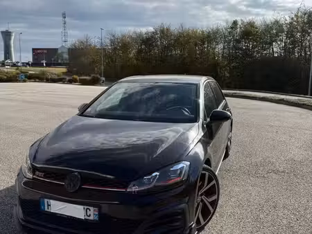 Volkswagen Golf GTI 2.0 245 Performance