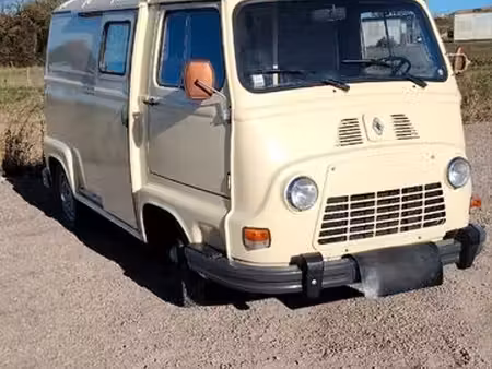 Renault Estafette 
