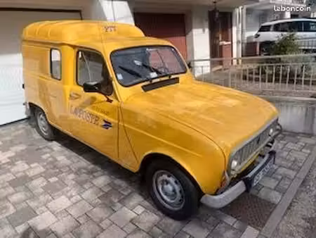 Renault R4 4L
