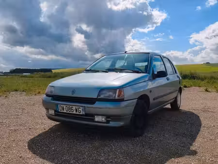 Renault Clio 1.4 80