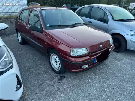 Renault Clio 1.9 D 65