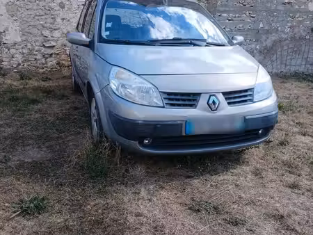 Renault Scénic 1.9 dCi 120