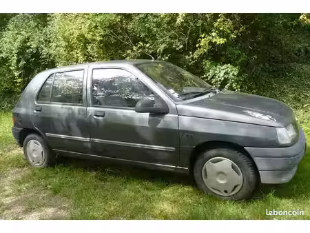 Renault Clio RN