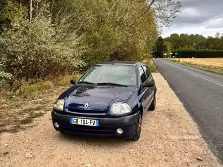 Renault Clio 1.9