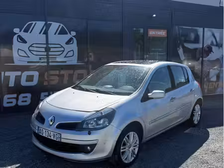 Renault Clio 1.6 110 Initiale