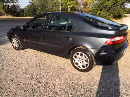 Renault Laguna 1.9 dCi 120