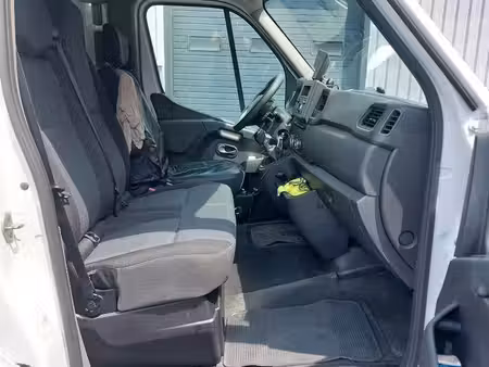 Renault Master 2.3 dCi 165