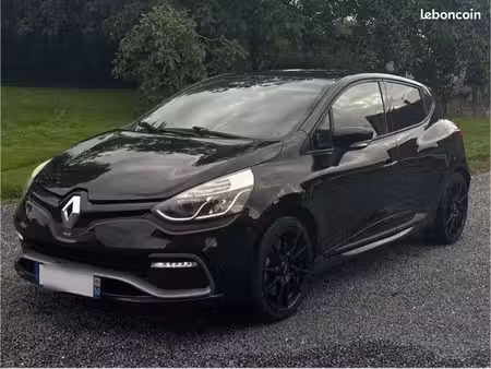 Renault Clio RS 1.6 T 200