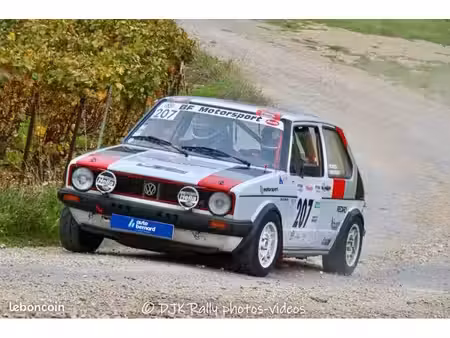 Volkswagen Golf GTI