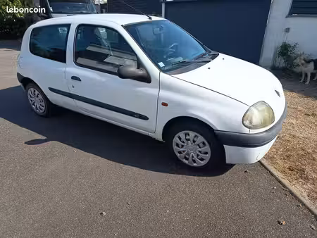 Renault Clio 1.9 dCi 65