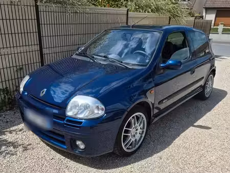 Renault Clio RS 2.0 172