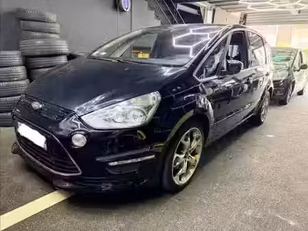 Ford S-Max 2.0 TDCi 140 Titanium