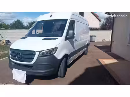 Mercedes-Benz Sprinter 319 190
