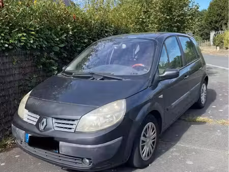 Renault Scénic 1.9 dCi 120