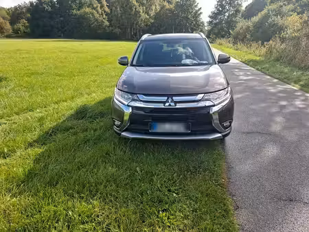 Mitsubishi Outlander PHEV 2.4 306 4x4