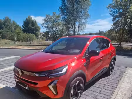 Renault Captur E-Tech 160