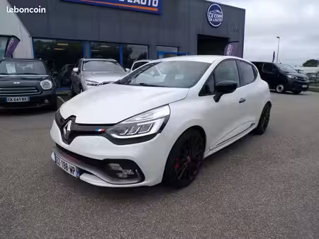 Renault Clio RS 1.6 T 200