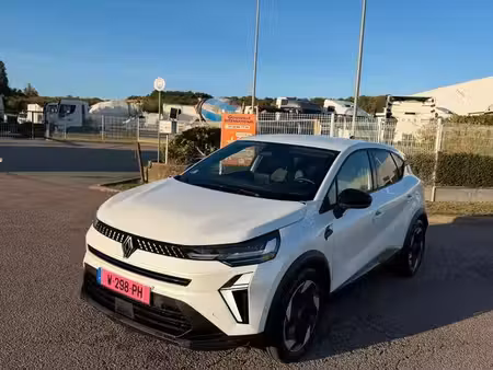 Renault Captur E-Tech 1.6 145