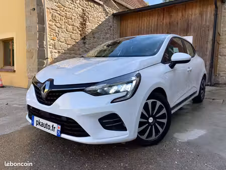 Renault Clio E-Tech 1.6 140 Business