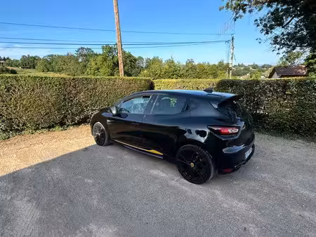 Renault Clio RS 18 1.6 T 220
