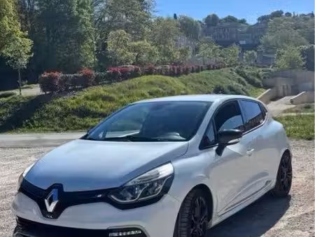 Renault Clio RS 1.6 T 200
