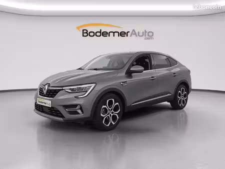 Renault Arkana E-Tech 1.6 145 Techno