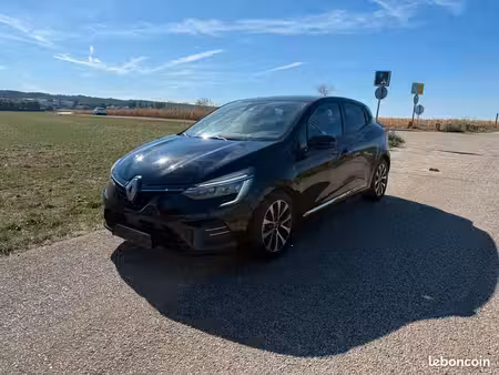 Renault Clio E-Tech 1.6 145 Evolution