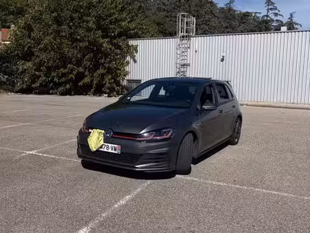 Volkswagen Golf GTI 2.0 Performance