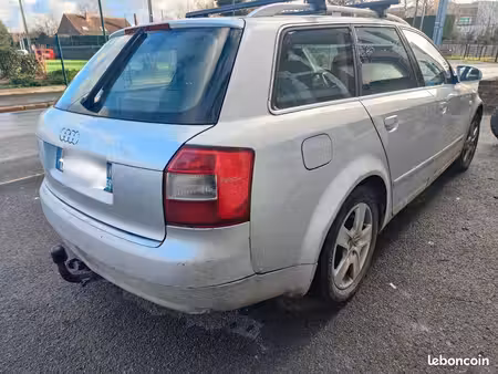 Audi A4 V6 2.5 TDI 155