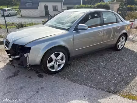 Audi A4 V6 2.5 TDI 180 quattro