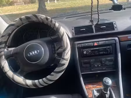 Audi A4 V6 2.5 TDI 155