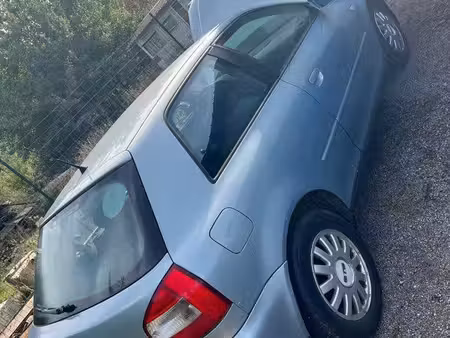 Audi A3 1.6 101