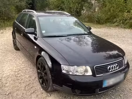 Audi A4 V6 2.5 TDI 180 quattro