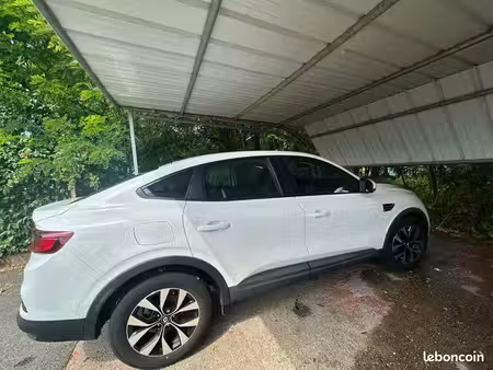 Renault Arkana E-Tech 1.6 145