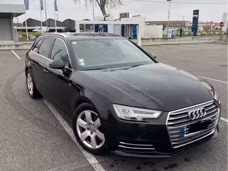 Audi A4 2.0 TDI 190 S line