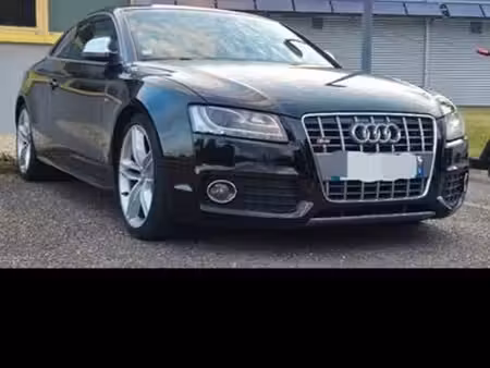 Audi A5 S5 V8 4.2 FSI 354 quattro