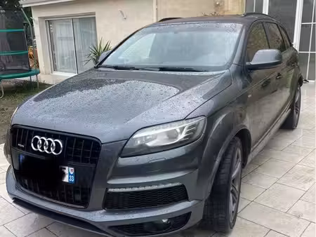 Audi Q7 V6 3.0 TDI 245 S line quattro