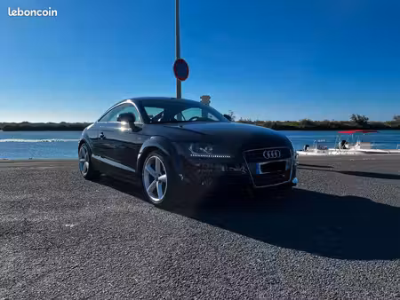 Audi TT 2.0 TFSI 200 S line