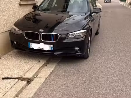 BMW Série 3 318d 2.0 143